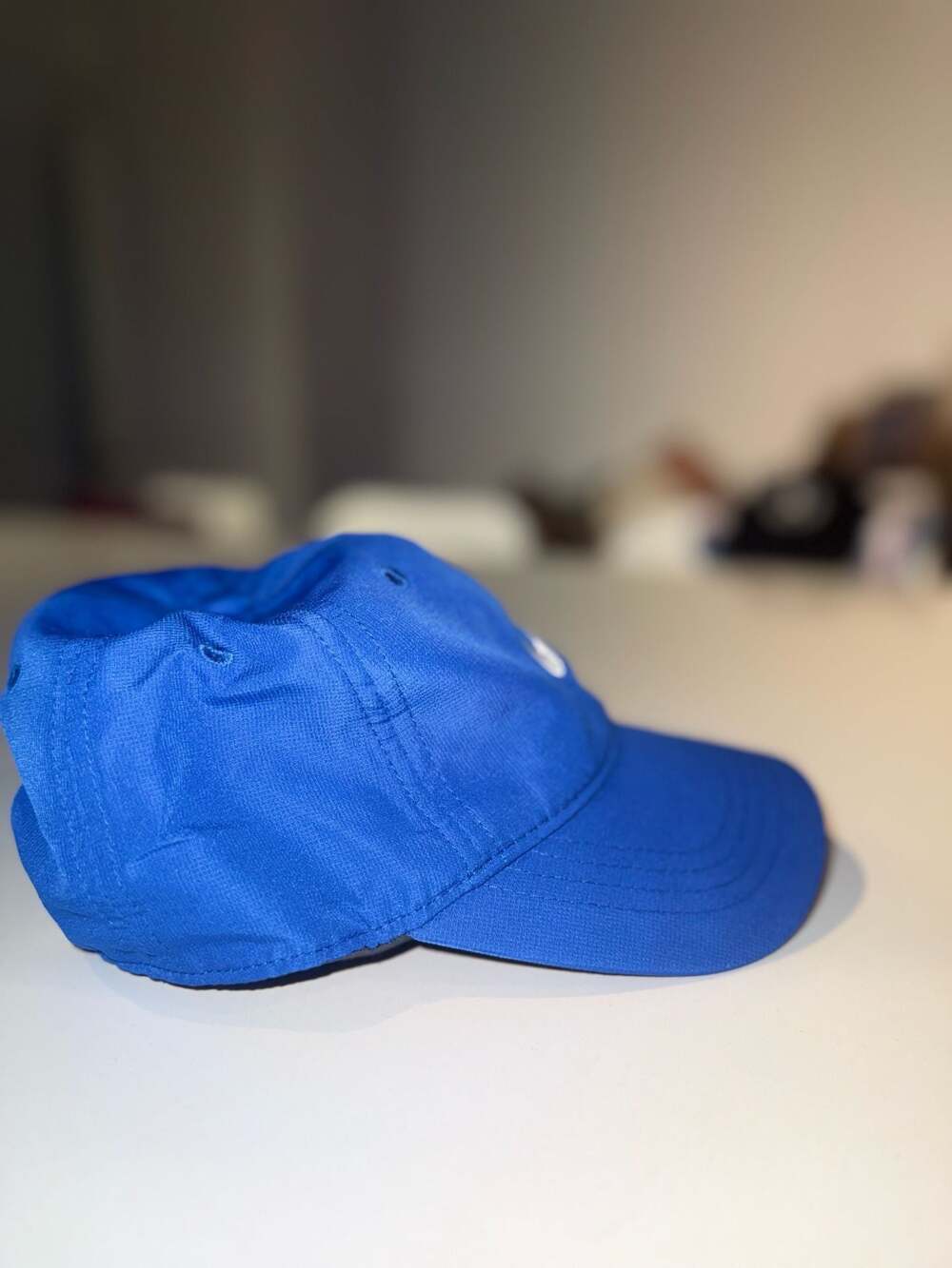 Nike Kids Dri-FIT Adjustable Swoosh Hat Blue Child Size - Picture 4 of 6